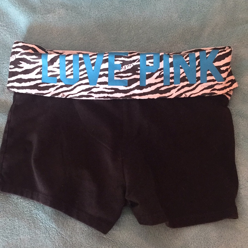 Medium VS Pink yoga shorts